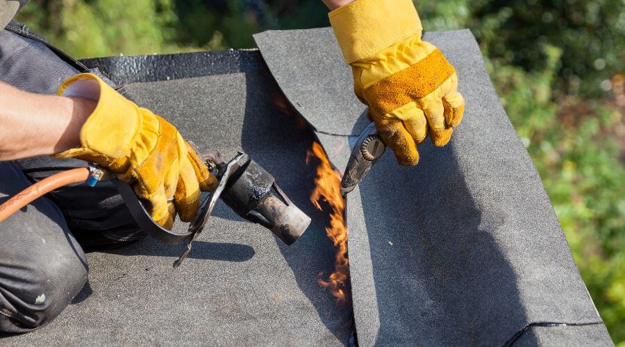 Professional gutter cleaning in Stanfield, OR